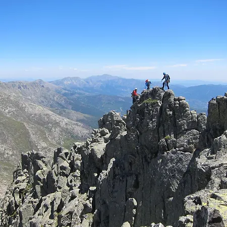 La Portilla De Gredos. Alpehytte Hoyos del Espino