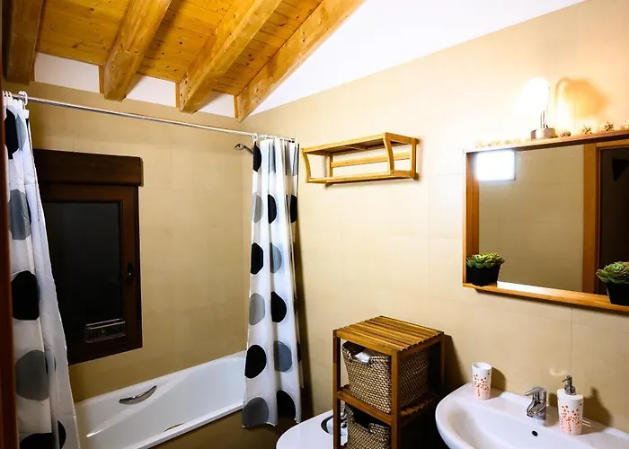 La Portilla De Gredos. Hoyos del Espino